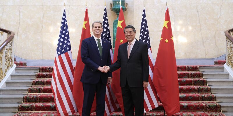 Die Delegationen beider Länder wurden von den Handelsministern begeleitet. - Foto: Li Ying/XinHua/dpa