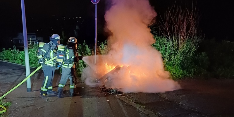 FW-EN: Wetter - Containerbrand am Harkortberg - Foto: presseportal.de