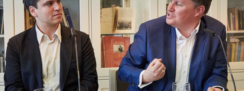 Ausgetanzt: Der Hamburger Ballettchef Demis Volpi wird das Hamburger Ballett nicht weiter leiten. (Archivbild) - Foto: Georg Wendt/dpa