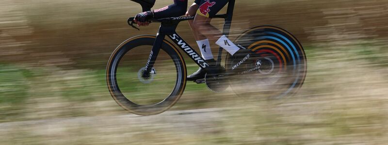 War eine Klasse für sich: Doppel-Olympiasieger Remco Evenepoel - Foto: Anne-Christine Poujoulat/AFP/dpa