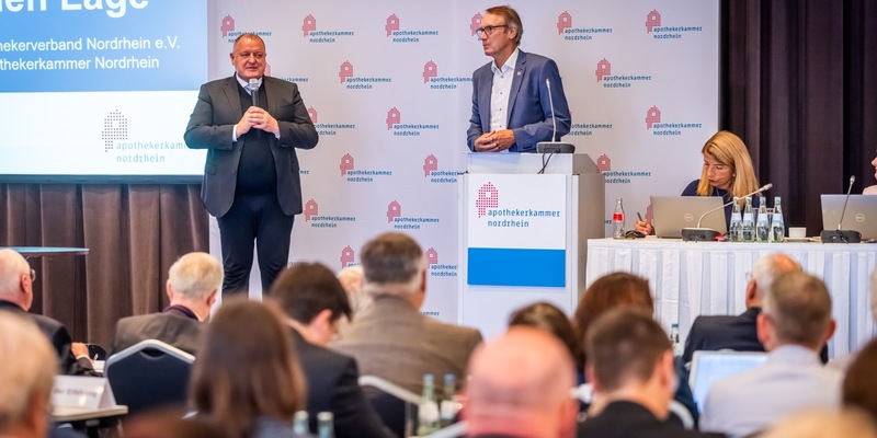 ABDA-Präsident bei Kammerversammlung in Nordrhein: Versandhandel zerstört Grundlagen der Apotheken vor Ort / Delegierte der Kammerversammlung verabschieden Resolution gegen Online-Anbieter - Foto: presseportal.de