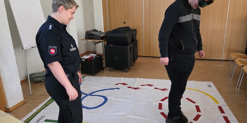 POL-EL: Meppen - Verkehrssicherheitstag - Fokus auf landwirtschaftliche Fahrzeuge - Foto: presseportal.de