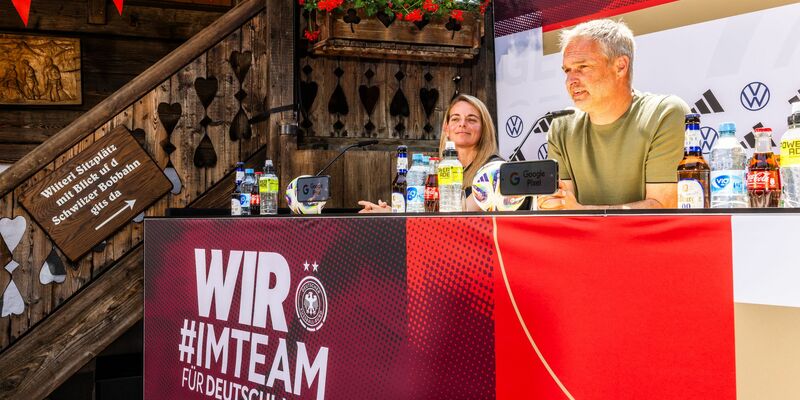 Bundestrainer Wück nimmt noch etliche Vize-Europameisterinnen von 2022 mit zur EM in die Schweiz. - Foto: Philipp von Ditfurth/dpa