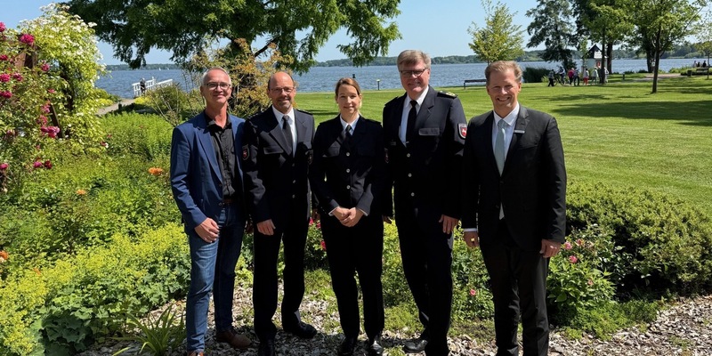 POL-OLD: +++ Neue Leitung beim Polizeikommissariat Bad Zwischenahn +++ Polizeipräsident Andreas Sagehorn überträgt die Führung an Polizeioberrätin Eva Birkholz +++ - Foto: presseportal.de