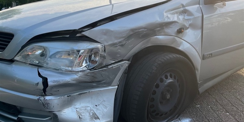POL-DU: Bergheim: Zwei Schwerverletzte nach Verkehrsunfall - Foto: presseportal.de