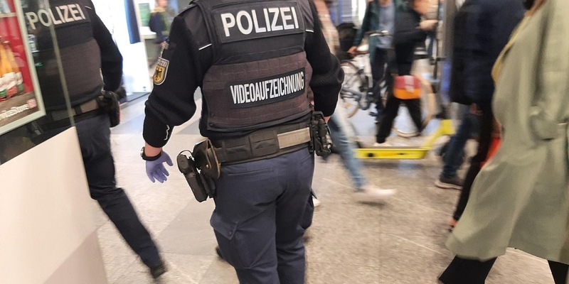 BPOL-HB: Wegen Drogenbesitzes verhaftet Bundespolizei 32-Jährigen am Hauptbahnhof - Foto: presseportal.de