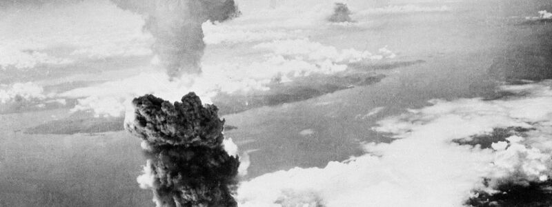 Seit den Atomwaffenabwürfen auf Hiroshima und Nagasaki (Bild) vor 80 Jahren sind solche Waffen nicht wieder eingesetzt worden. (Archivbild) - Foto: Uncredited/AP/dpa
