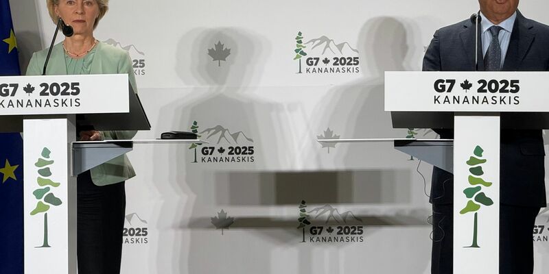 Sind für die EU beim G7-Gipfel dabei: EU-Kommissionspräsidentin Ursula von der Leyen und EU-Ratspräsident António Costa. - Foto: Ansgar Haase/dpa