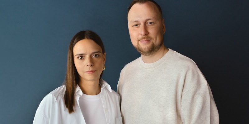 Host-Wechsel bei 11KM: der tagesschau-Podcast / Elena Kuch und David Krause folgen auf Victoria Koopmann - Foto: presseportal.de