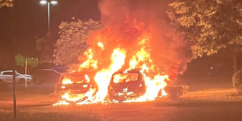 POL-ME: Zwei Autos abgebrannt - Polizei bittet um Hinweise 2506072 - Foto: presseportal.de