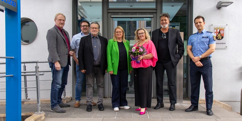 POL-PPTR: Zwei Beamte in den Ruhestand verabschiedet - Foto: presseportal.de