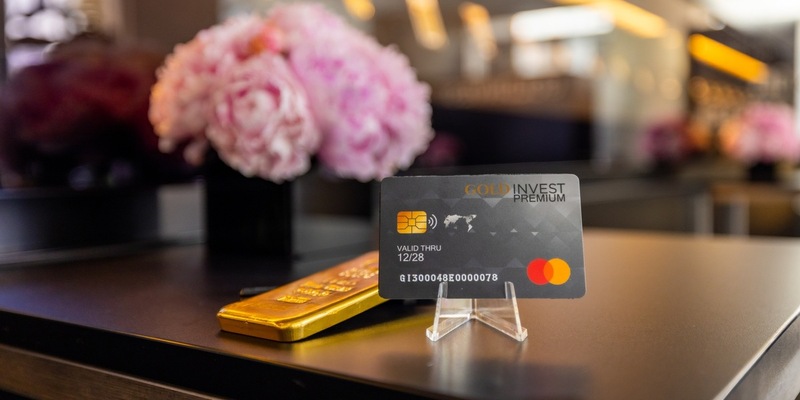 Gold trifft Technologie - Europas erste goldgedeckte Debitkarte - Foto: presseportal.de