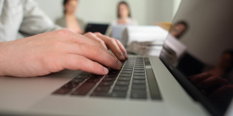 In Deutschland arbeiten im EU-Vergleich besonders viele Menschen in Teilzeit - vor allem Frauen. (Archivbild) - Foto: Klaus-Dietmar Gabbert/dpa