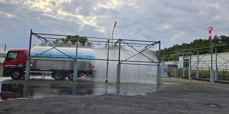 FW-AR: Feuerwehrübung beim TRANSGAS - Löschzug Bruchhausen-Niedereimer im Einsatz - Foto: presseportal.de
