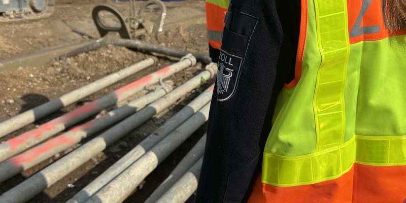 HZA-H: Bundesweite Schwerpunktprüfung in der Bau-Branche - Zoll Hannover prüft auf Baustellen - Foto: presseportal.de