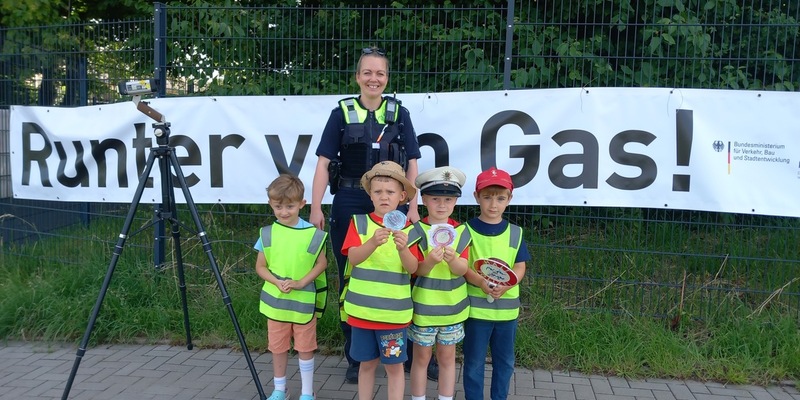 POL-EN: Wetter/Gevelsberg: Sicherheit im Straßenverkehr an der Kita Bullerbü in Wetter und der Kita Blauer Planet in Gevelsberg - Foto: presseportal.de