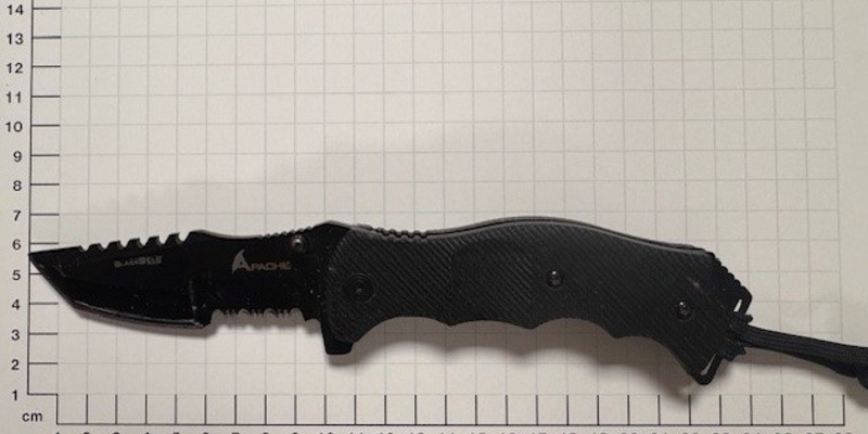 BPOL NRW: 37-Jähriger leistet Widerstand nach Sicherstellung seines Messers - Foto: presseportal.de