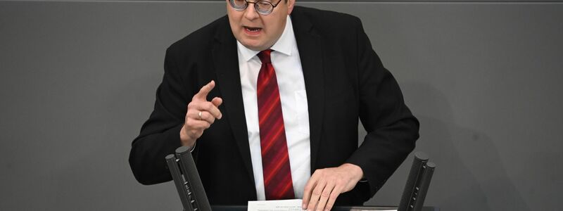 Linken-Fraktionschef Sören Pellmann stößt sich am Inhalt der Kanzler-Worte. (Archivbild) - Foto: Katharina Kausche/dpa