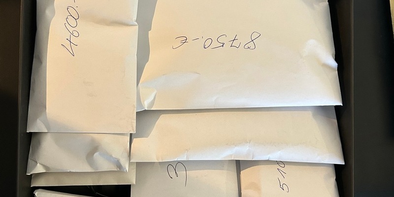 ZOLL-HH: Gemeinsame Pressemitteilung des Zollfahndungsamtes Hamburg und der Staatsanwaltschaft Hannover Verstoß gegen Russland- Embargo mit Luxusfahrzeugen - Foto: presseportal.de