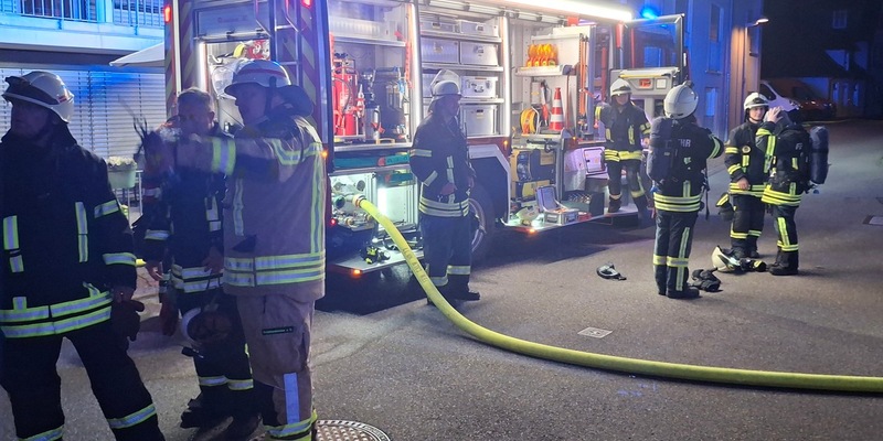 KFV-CW: Brand in Calwer Innenstadt endet glimpflich / Mehrere Feuerstellen in leerstehendem Haus - Foto: presseportal.de