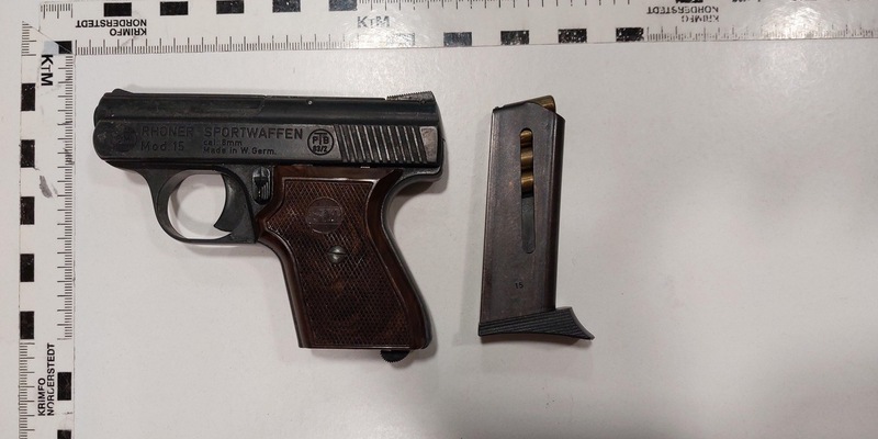 BPOLI DD: Schreckschusspistole im Hauptbahnhof Dresden sichergestellt - Frau ohne Waffenschein erwischt - Foto: presseportal.de