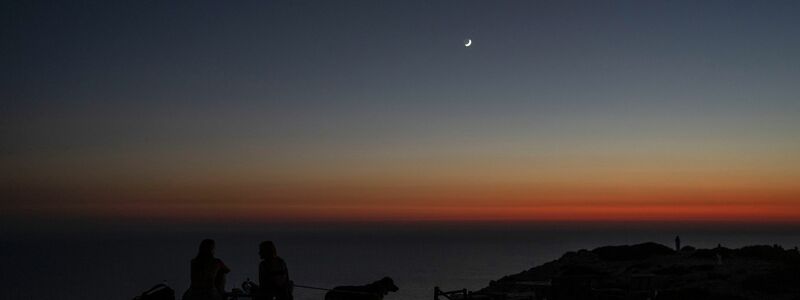 Blick von der Insel Gavdos auf das Libysche Meer. - Foto: Petros Giannakouris/AP/dpa