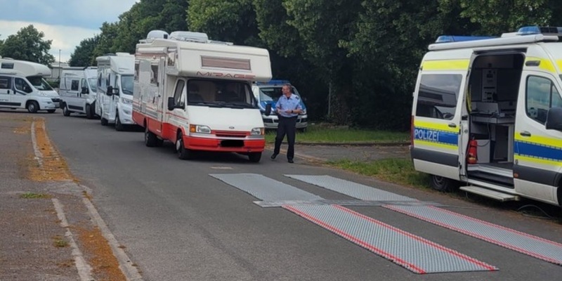 POL-HAM: Sicher in den Urlaub - Aktion Ferienreiseverkehr zum anstehenden Ferienstart - Foto: presseportal.de