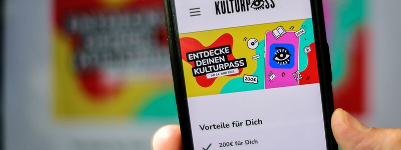 Der Kulturpass war vor zwei Jahren für junge Leute des Jahrgangs 2005 mit 200 Euro gestartet. (Archivbild) - Foto: Jan Woitas/dpa