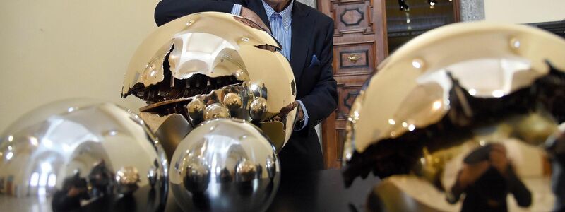  Pomodoro starb am Vorabend seines 99. Geburtstags. (Archivbild) - Foto: picture alliance / dpa