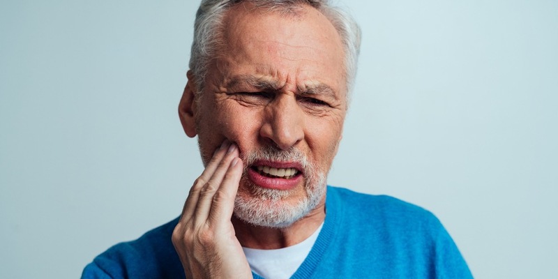 Bakterien im Mund: Geringe Vielfalt macht gebrechlich - Foto: presseportal.de