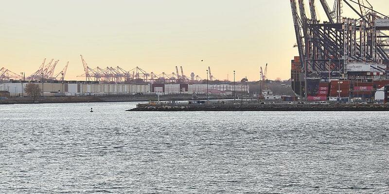 Industrieanlagen (Archiv) - Foto: über dts Nachrichtenagentur