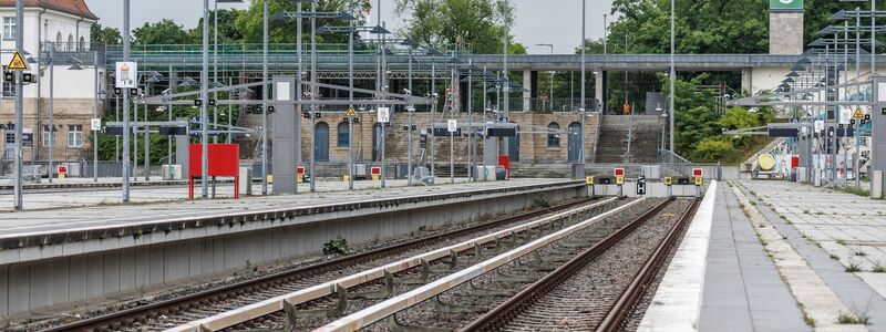 Im Berliner S-Bahn-Gebiet wurde der Zugverkehr ausgesetzt. (Archivbild) - Foto: Andreas Gora/dpa