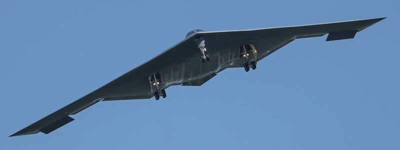Die Tarnkappenbomber vom Typ B-2 spielten bei dem US-Angriff auf Ziele im Iran am Wochenende eine entscheidende Rolle. (Archivbild) - Foto: David Smith/FR172245 AP/AP/dpa