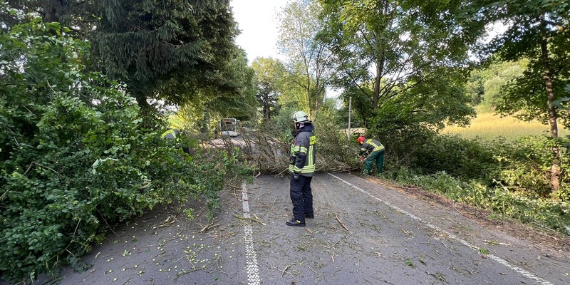 FW-EN: Wetter (Ruhr) - Technische Hilfeleistung durch die Löscheinheit Esborn - Foto: presseportal.de