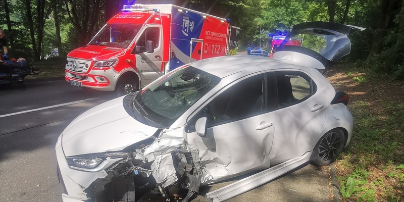 POL-GM: 59-Jähriger gerät in den Gegenverkehr - Foto: presseportal.de