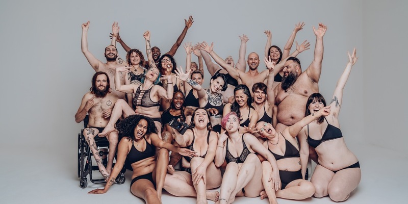 Mobil Krankenkasse fördert Kunstprojekt für Körpervielfalt auf Berliner Festivals / dein körper ist genug - Sichtbarkeit für reale Körper, fernab gängiger Ideale - Foto: presseportal.de