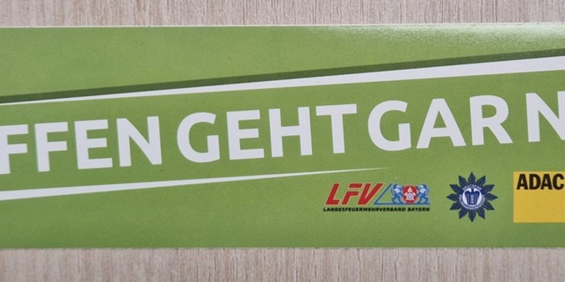 DPolG Bayern: Führerschein weg für Gaffer! - Foto: presseportal.de