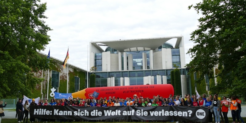 Bundesregierung kürzt humanitäre Hilfe um 53% - 6,8 Mio. Menschen von lebensrettender Unterstützung ausgeschlossen - Foto: presseportal.de