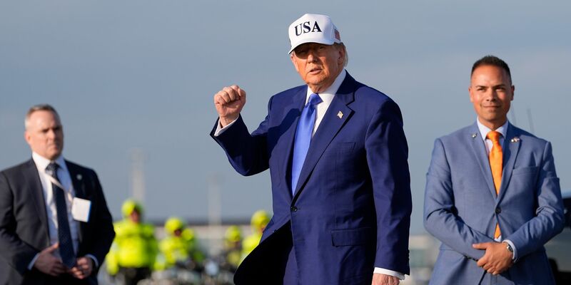 Trump will kommende Woche mit dem Iran sprechen. - Foto: Alex Brandon/AP/dpa