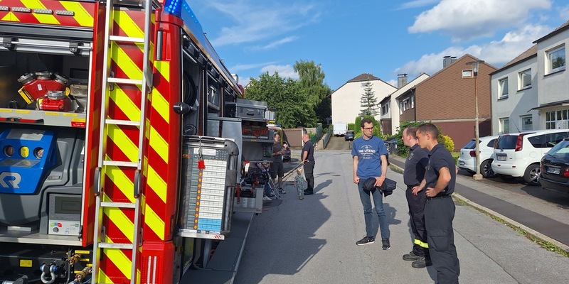 FW-EN: Feuerwehr geht auf Bevölkerung zu - Foto: presseportal.de