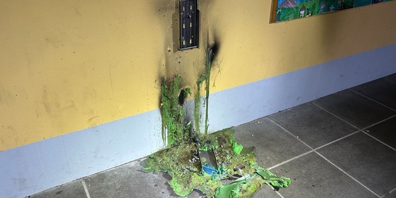 POL-PDLD: Edenkoben - Mülleimer in Brand gesetzt - Foto: presseportal.de