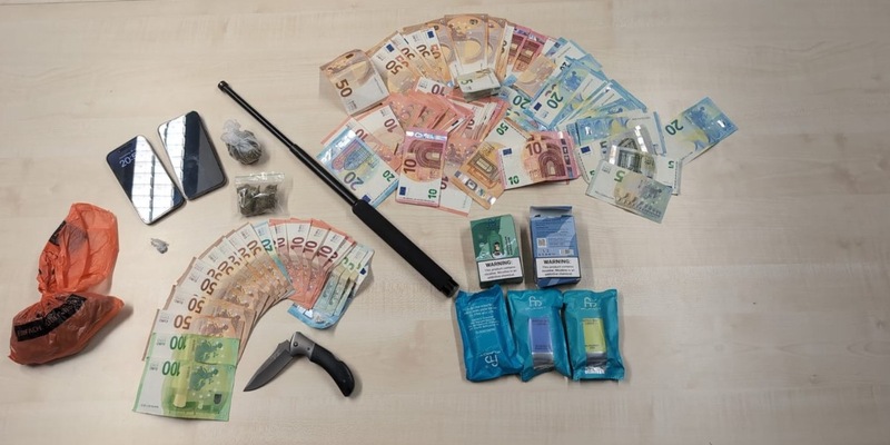 POL-K: 250627-4-K Brennpunktteam Kalk im Einsatz - Drogen, Bargeld und gefährliche Gegenstände sichergestellt - Foto: presseportal.de