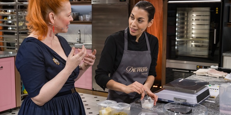 Enie van de Meiklokjes Theresa Das grosse Backen - Die Profis - Foto: Joyn/Claudius Pflug, presseportal.de