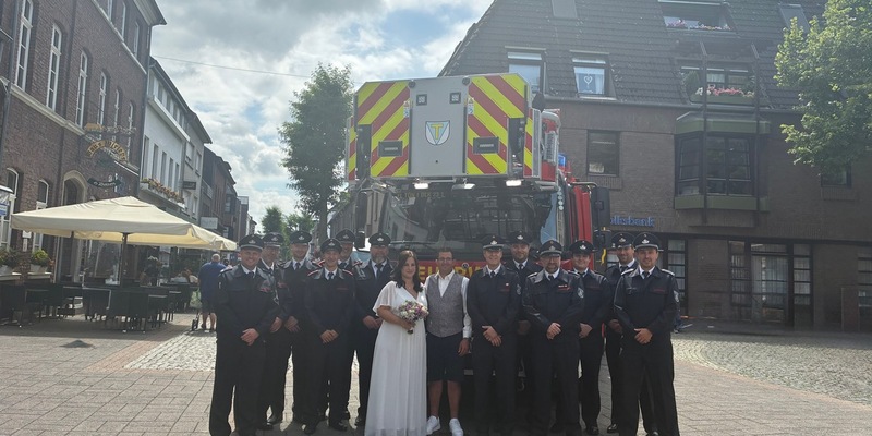 FW Tönisvorst: Gemeinsames Glück besiegelt - Foto: presseportal.de