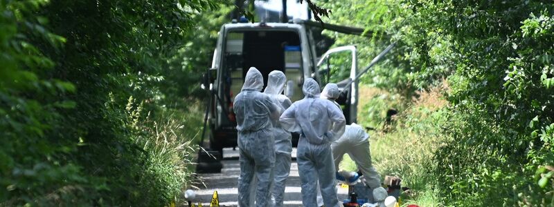 Die Polizei geht von einem Verbrechen aus und setzte eine Mordkommission ein. - Foto: FotoBludau/dpa