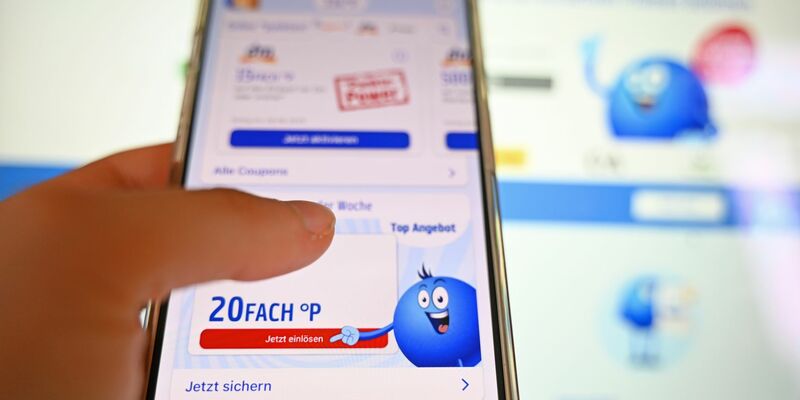 Viele Geschäfte werben mit Payback-Punkten. Aber darf das auch ein Hörakustiker? (Symbolbild) - Foto: Elisa Schu/dpa