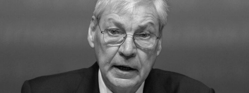 Der Deutsche Gewerkschaftsbund meldet den Tod seines langjährigen Vorsitzenden Michael Sommer. (Archivbild) - Foto: Rainer Jensen/dpa