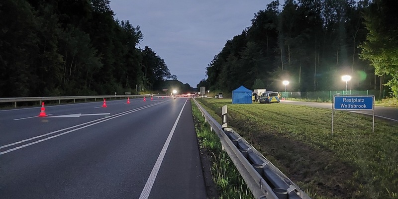 POL-RZ: Verkehrskontrolle auf der B404 - Polizei beanstandet 28 Fahrzeuge - Foto: presseportal.de