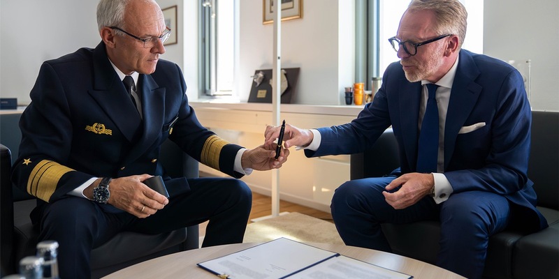 Vereinbarung zwischen Marine und GDWS über zivil-militärische Zusammenarbeit unterzeichnet - Foto: presseportal.de