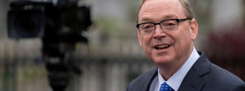 Die USA nähmen sofort wieder Handelsgespräche mit Kanada auf - bestätigt Trumps Wirtschaftsberater Kevin Hassett auf Nachfrage. (Archivbild) - Foto: Alex Brandon/AP/dpa